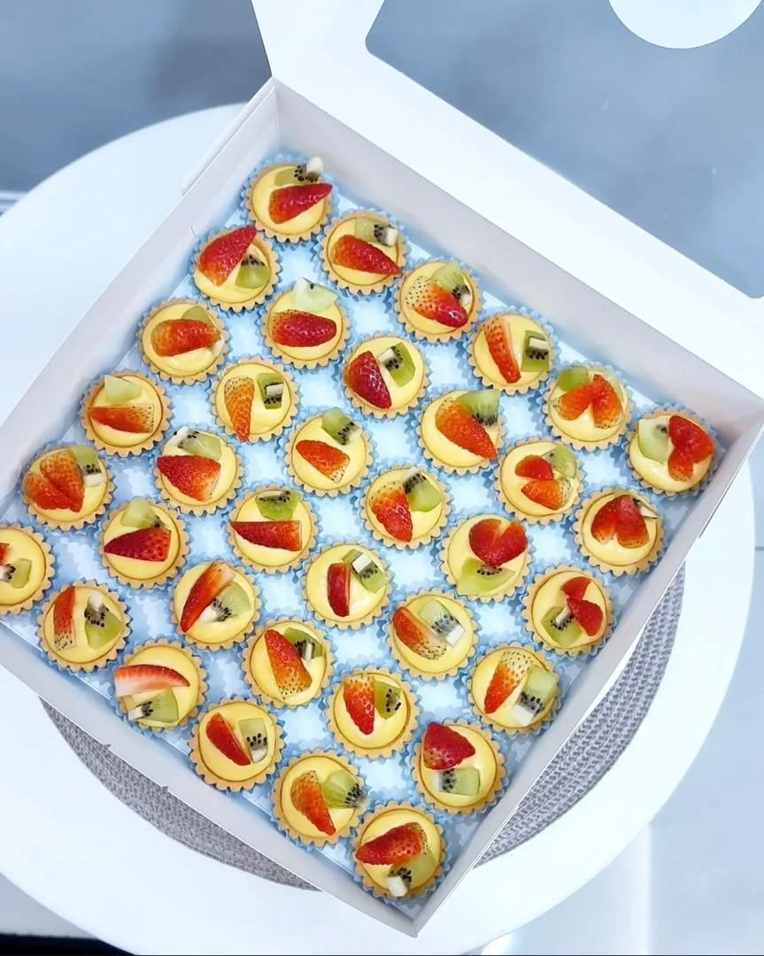 Fruit Tart Box